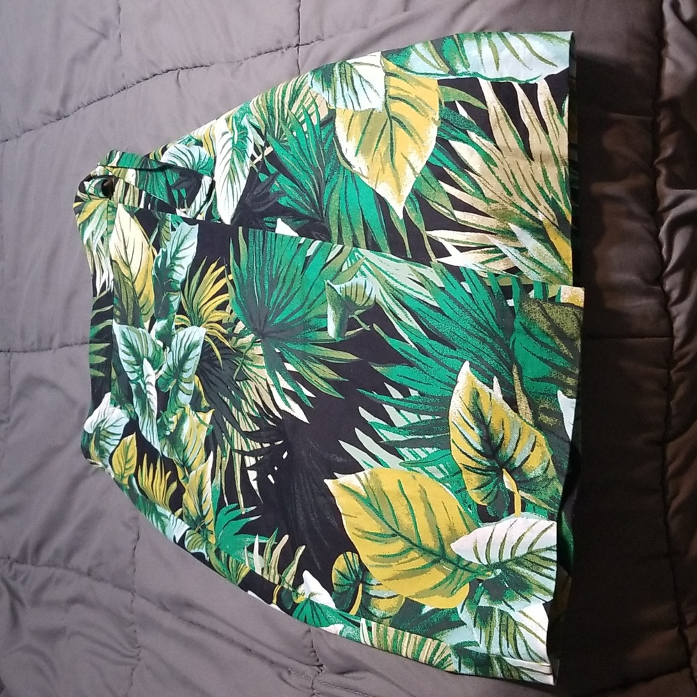 Eva Mendes jungle print skirt size small